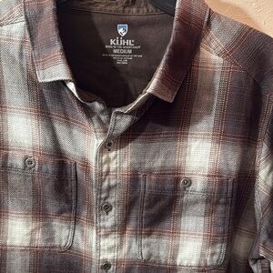 Men’s Kuhl shirt